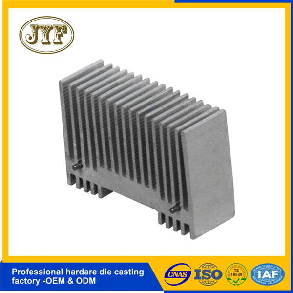 铝合金型材散热器定制加工 | 新能源电子设备专用散热铝型材